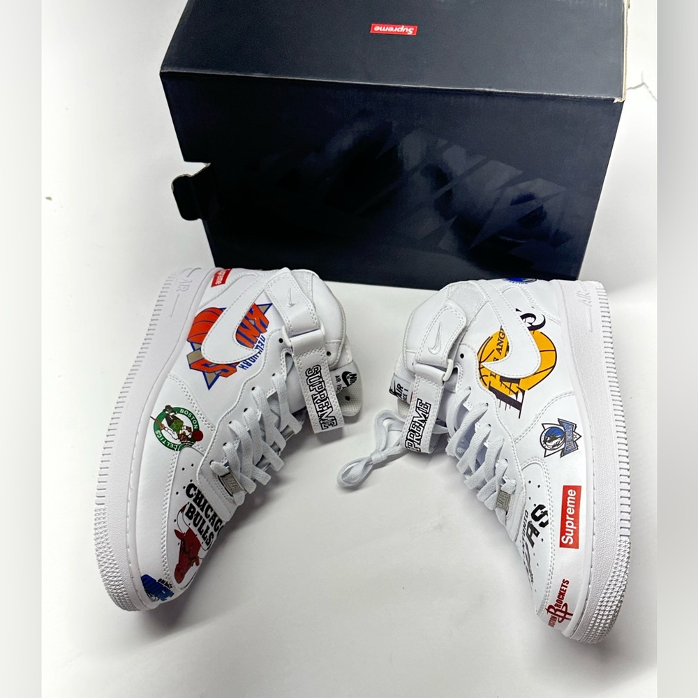 Nike SUPREME Air Force 1 Mid NBA Teams Logo Design BRAND NEW Sneakers size 9 - Picture 2 of 7